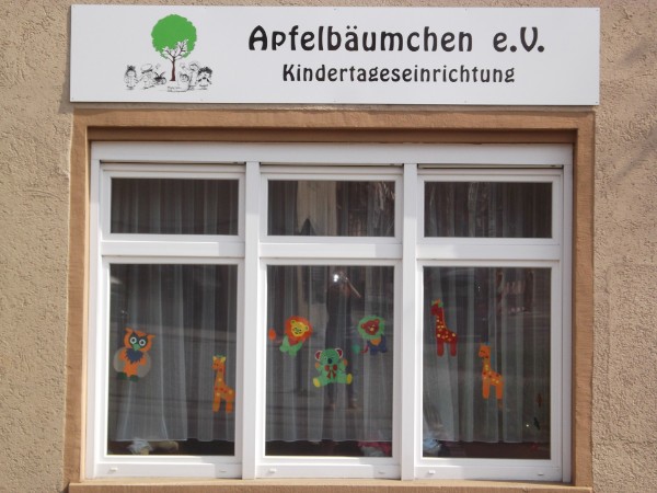 Apfelbäumchen Ost